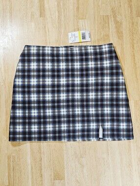 Soft Plaid Mini Skort